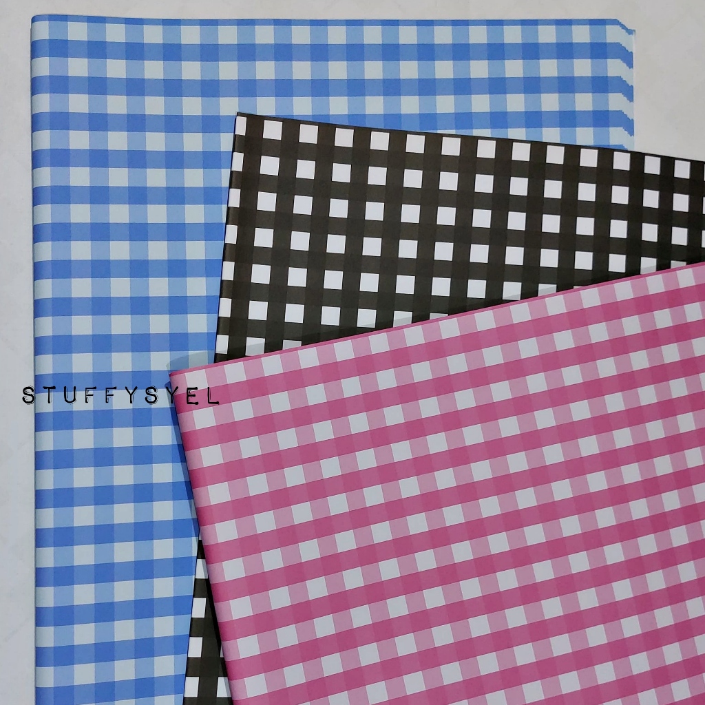 

Kertas Kado Sansan Wawa Motif KOTAK