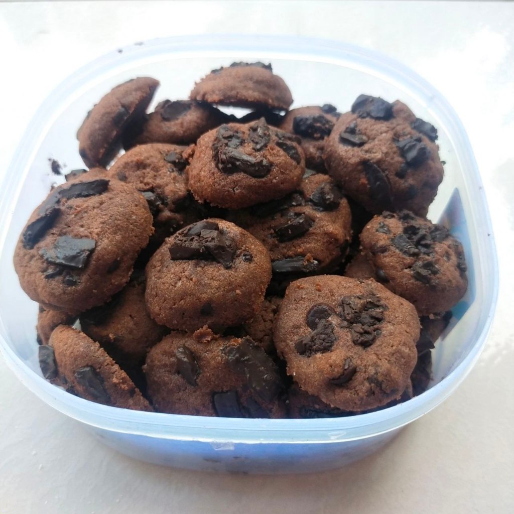 

Cookies Choco Chip Premium dijamin Enak