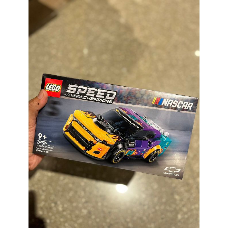 Lego speed champions 76935 Nascar