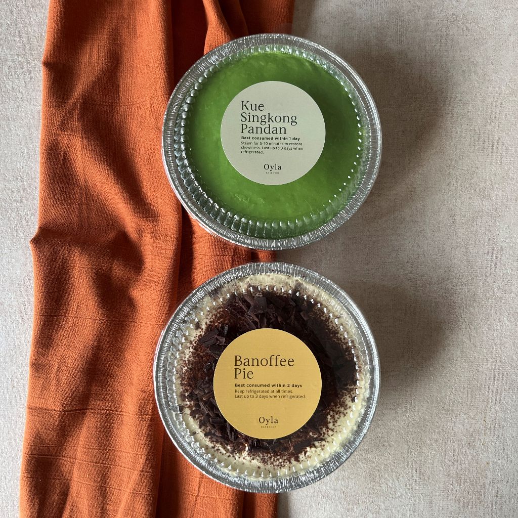 

Oyla Hampers Bundle CNY - Singkong Pandan + Banoffee Pie