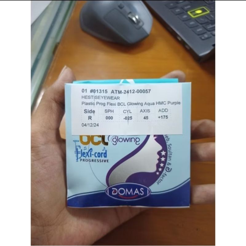 PEMBUATAN LENSA PROGRESIF SILINDER BY DOMAS