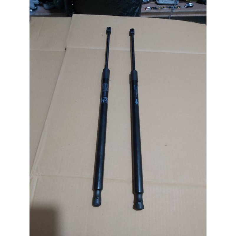 Mini_Miki_ Shock Bagasi Belakang Fortuner Vrz Srz 1Set Original