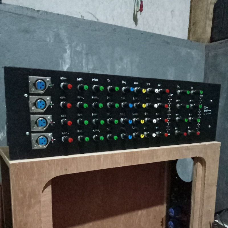 mixer rakitan 4chanel