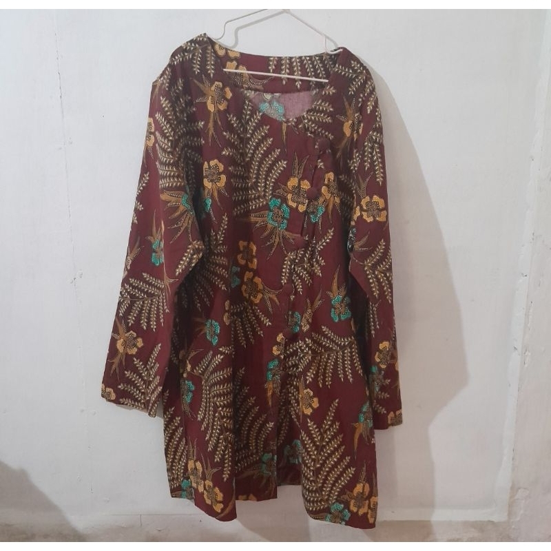 batik merah maroon