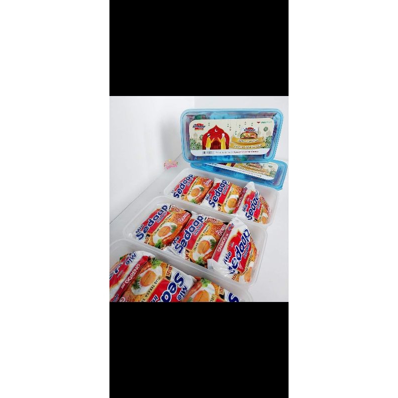 Mie sedap goreng isi 5 + box / mie hampers