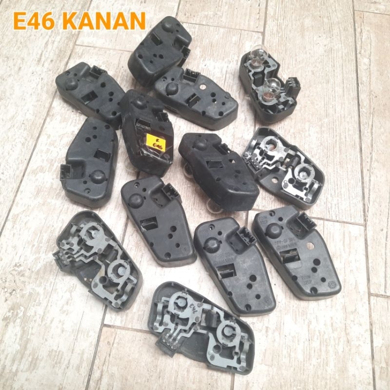 Rumah Lampu Bagasi Lampu Belakang KANAN BMW E46 pn 8374808