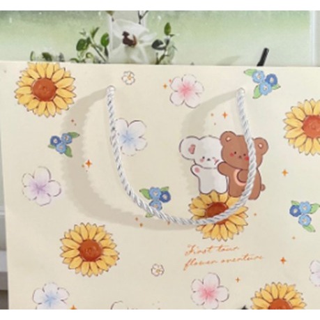 

PAPER BAG BERUANG BUNGA CD-001