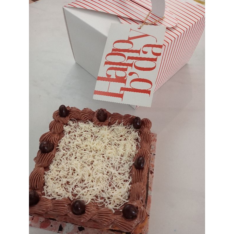 

birthday cake /happy birthday/ birthday gift