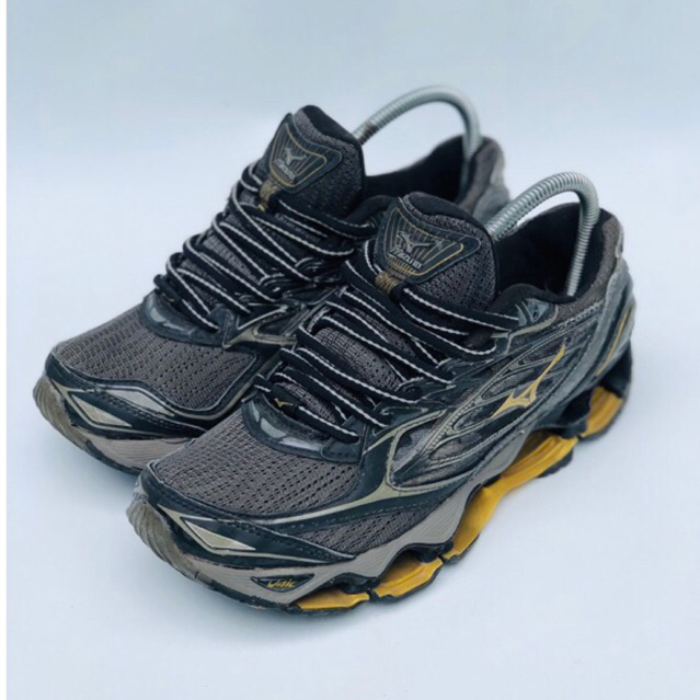 *Soldout*Sepatu Running Mizuno