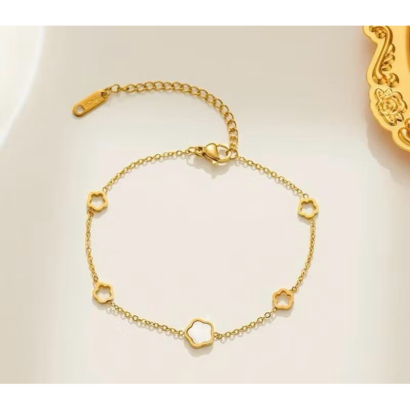 Gelang Wanita Titanium Lapis Emas 18k