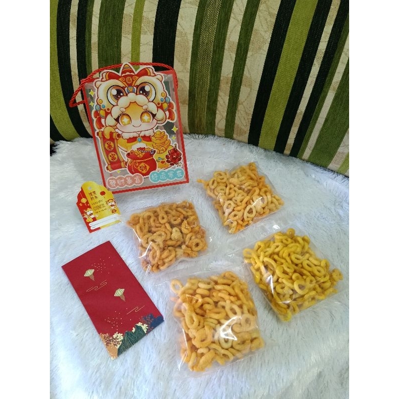 

Hampers B2.