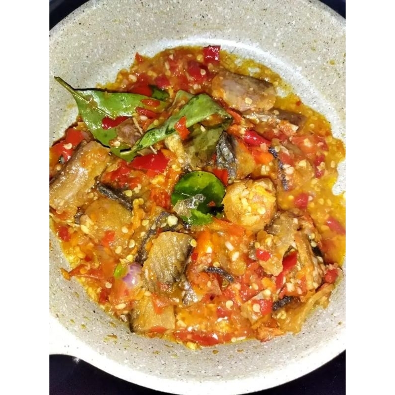 

sambal ikan asin jamrot 100gr kemasan vaccum
