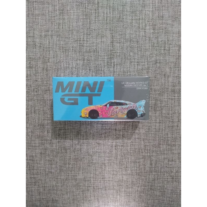 MiniGT Nissan GTR R35 Kuma LBWK