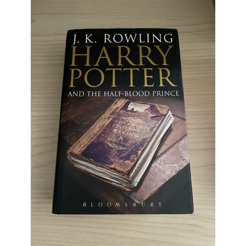 NOVEL HARRY POTTER AND THE HALF BLOOD PRINCE BY JK ROWLING ORIGINAL HARDCOVER