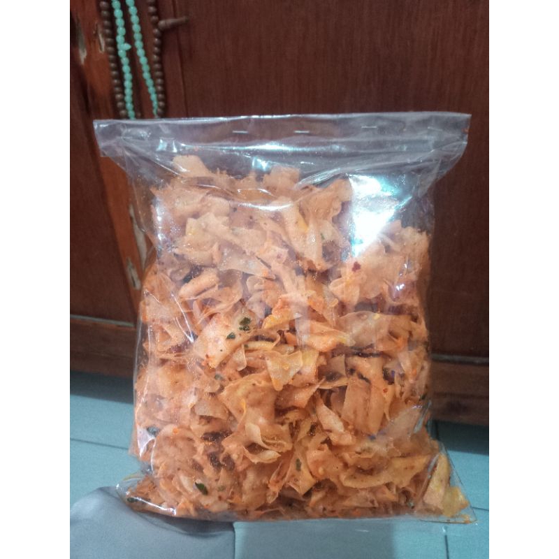 

Keripik Kriwil Pedas Daun Jeruk 500gr