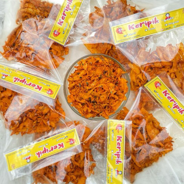 

KERIPIK SINGKONG PEDAS DAUN JERUK