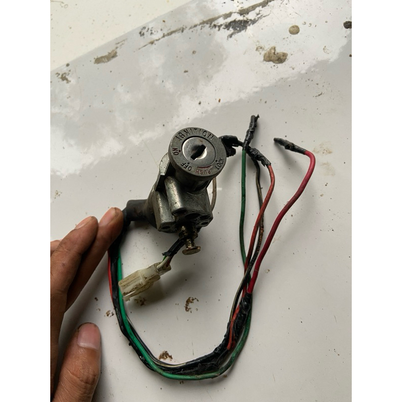 kunci kontak astrea grand original cabutan