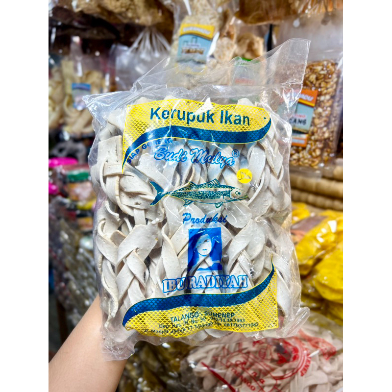 

KRUPUK KEPANG IKAN TENGGIRI PREMIUM SUPER / KRUPUK KEPANG MADURA RASA IKAN TENGGIRI SUPER