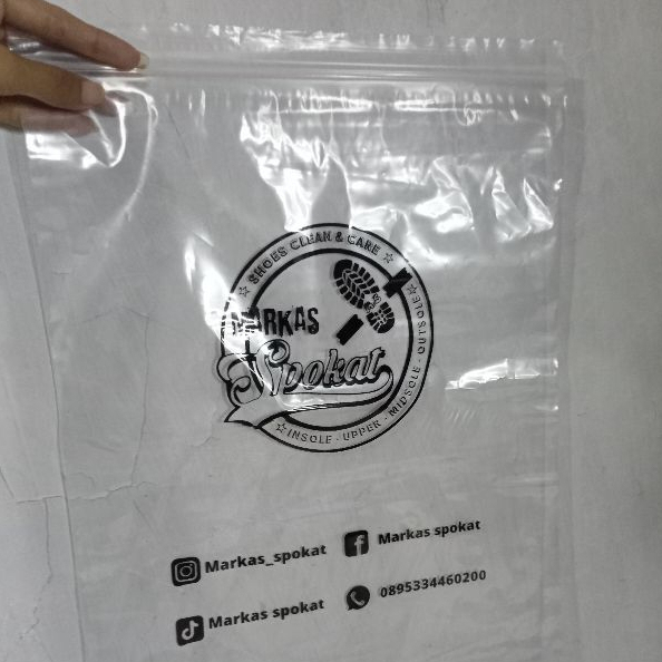 

PLASTIK KLIP BENING CETAK CUSTOM BRAND KAMU CLEAR PLASTIC CLIP WITH YOUR CUSTOM BRAND PRINT