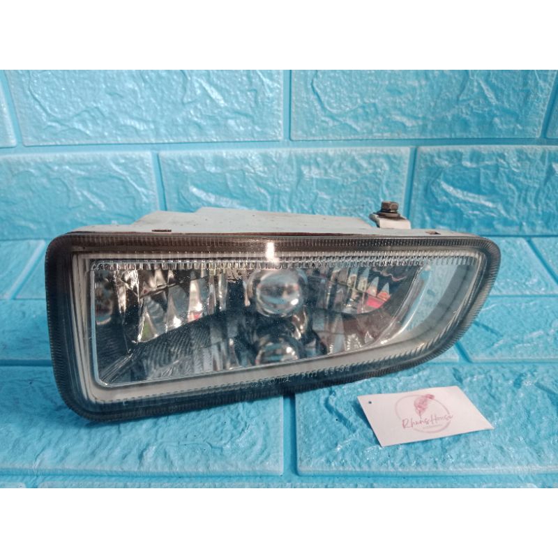Foglamp Lampu Bemper Kijang Kapsul LGX 1999-2002 Efi Copotan Mobil Sebelah kiri Ori