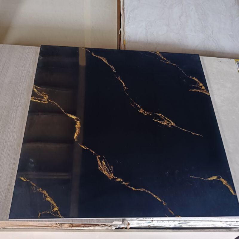 Granit lantai 60x60 hitam motif gold lilinois balck concord