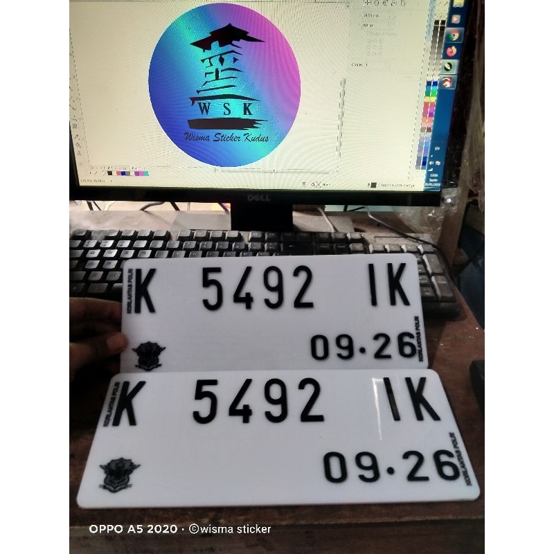 Plat Nomor Akrilik / Plat Nomor Timbul / Plat Nomor Motor / Plat Nomor Murah / Plat Nomor Akrilik Ti
