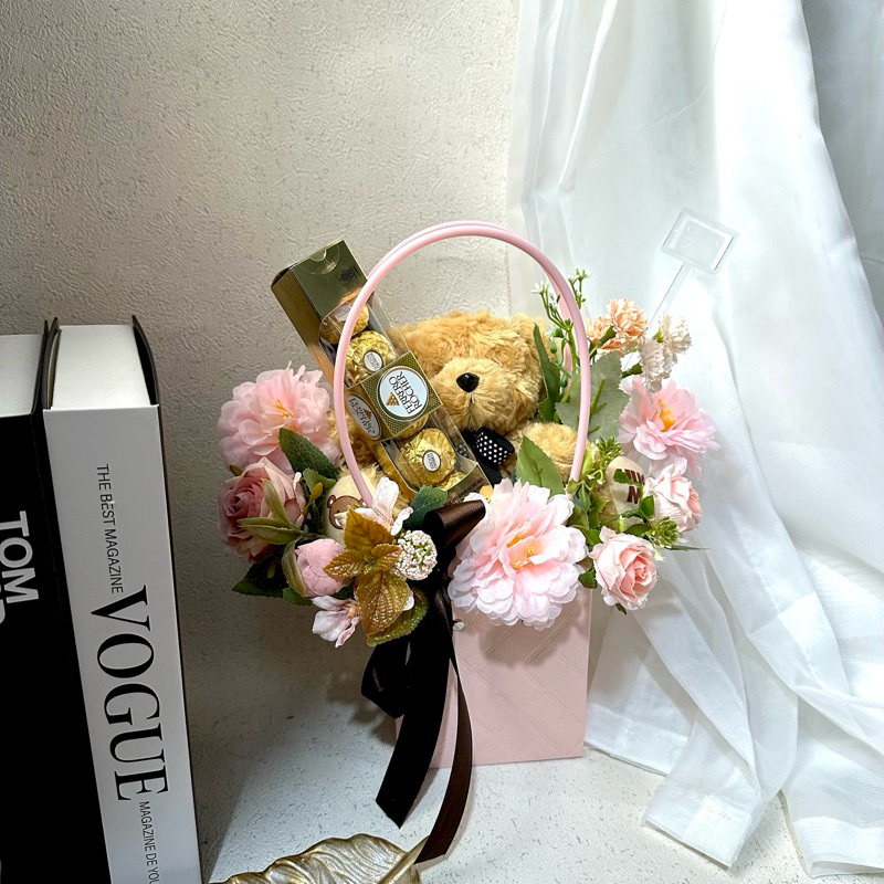 

ferrero rochèr hampers wisuda valentine birthday