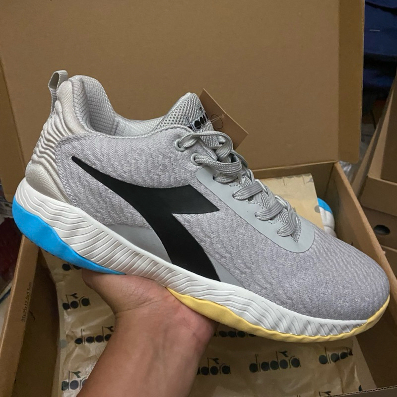 Diadora Kevin Grey Basketball Men