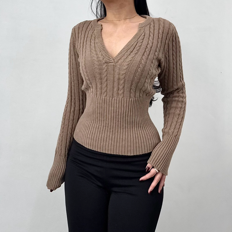 Blair Cable Knit V-Neck Sweater || Sweater V-Neck Wanita