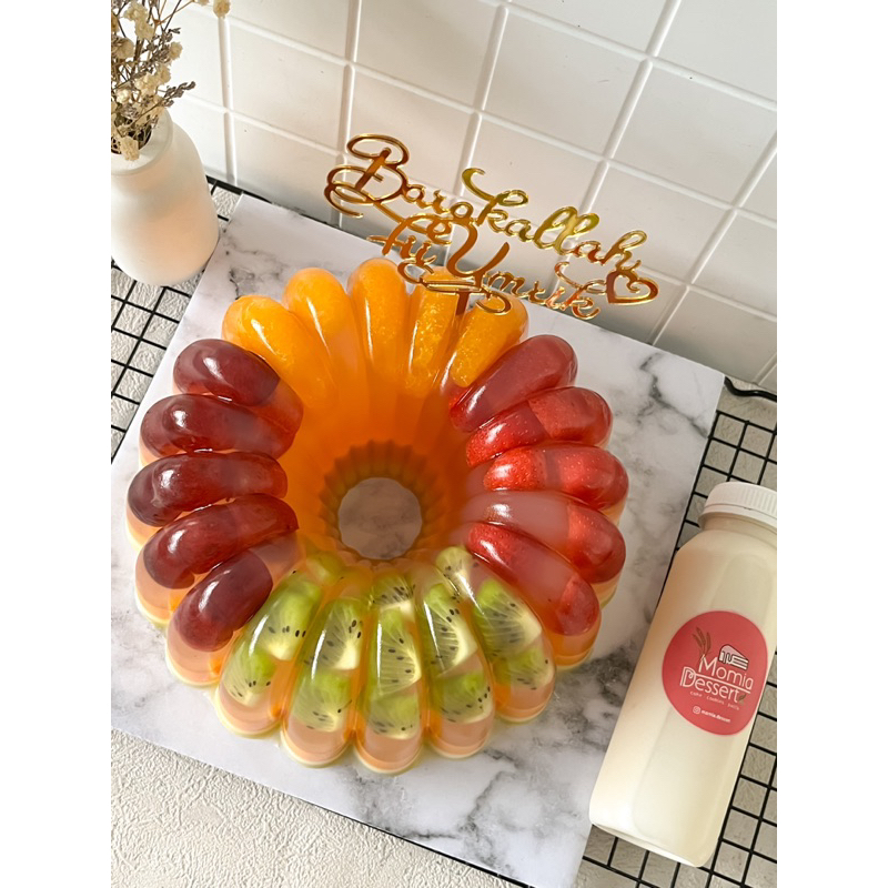 

Puding mix fruit size large 24cm cocok untuk hampers