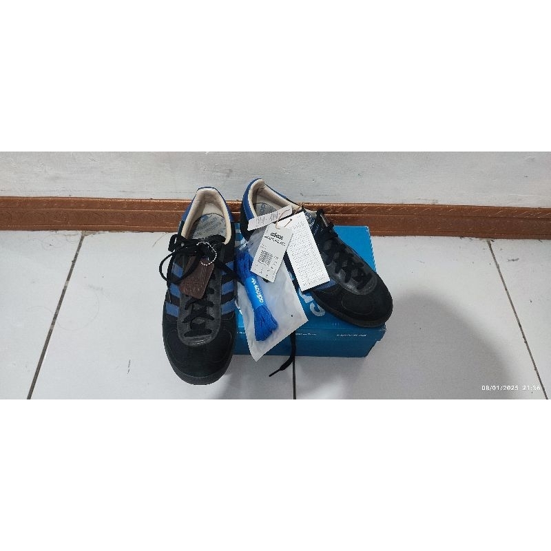 sepatu adidas barrowland