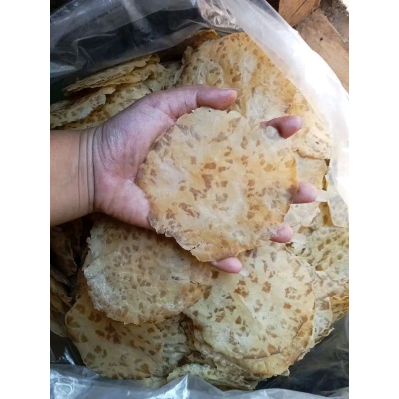 

Kerupuk jengkol Super 1KG ASLI MINANGKABAU