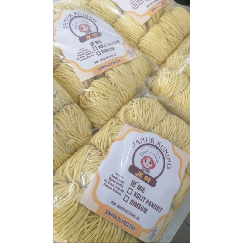 

JK 99 Mie Gulung / Mie Telur Untuk Mie Ayam / Mie Ayam / Mie Kuning Gulung | Berat Bersih 1kg