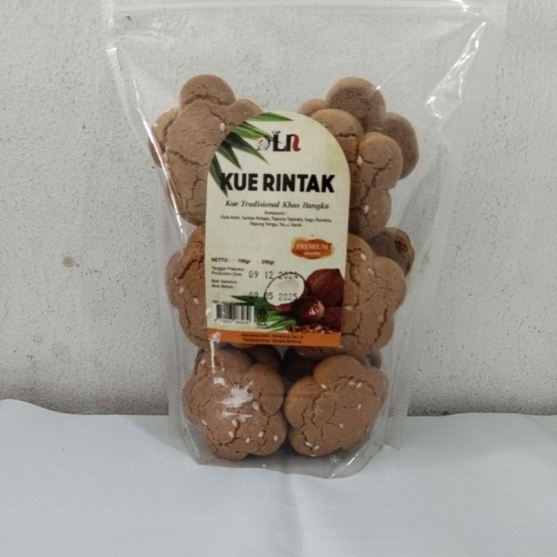 

Kue Rintak cap LN kue tradisional khas Bangka 250 gram