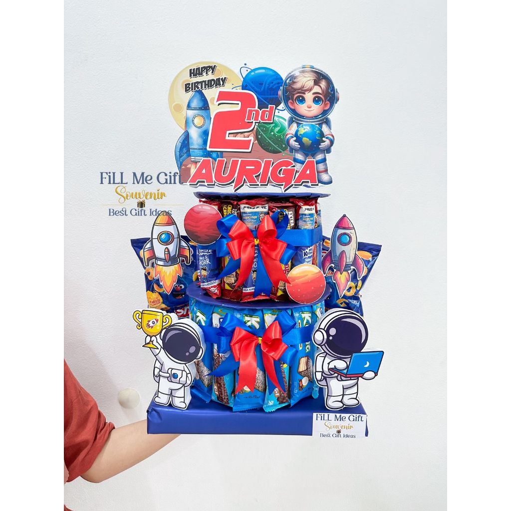 Snack Tart Ulang Tahun / Birthday Gift Snack Tower 2 Tingkat Astronot