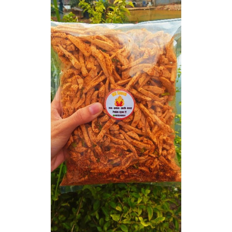 

Basreng kriuk daun jeruk 500g ( 1/2 )