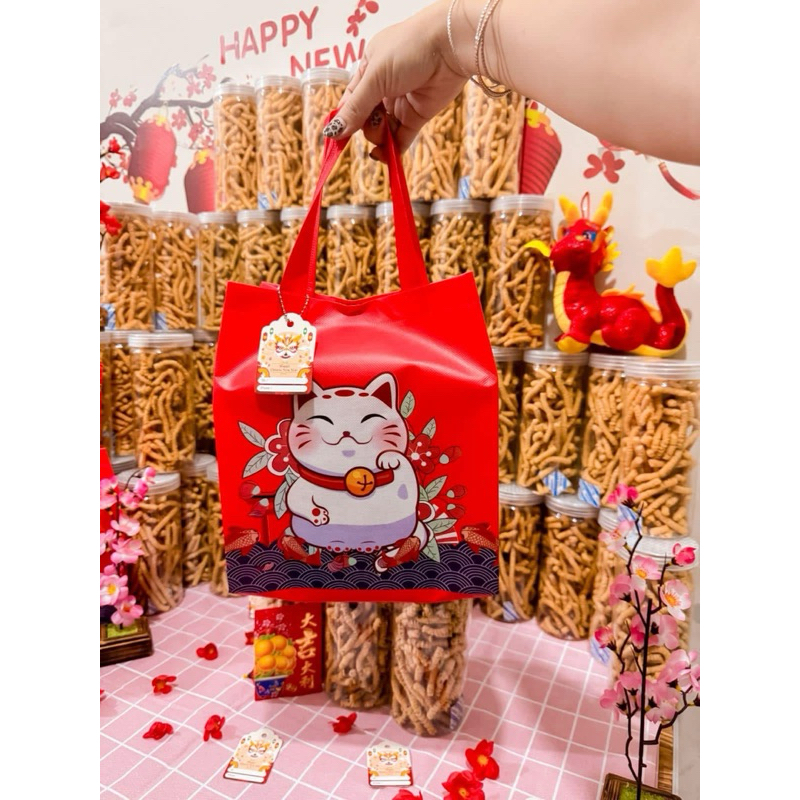 

Hampers CNY imlek hampers sincia hampers ulat sutra snack gongxi