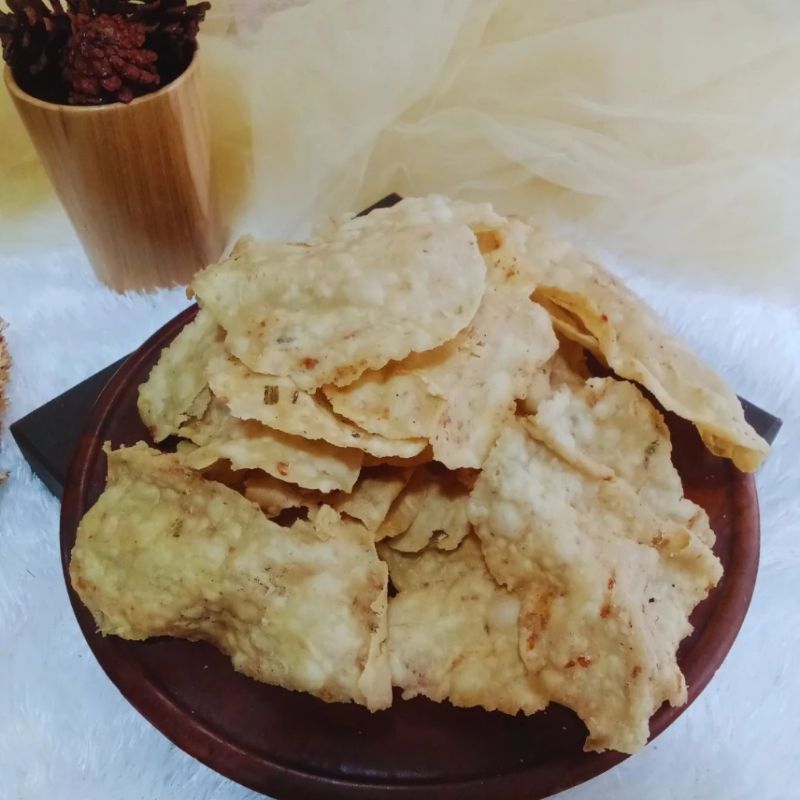 

Kue Bawang Ebi | Kue Bawang | DeCeCe Shop