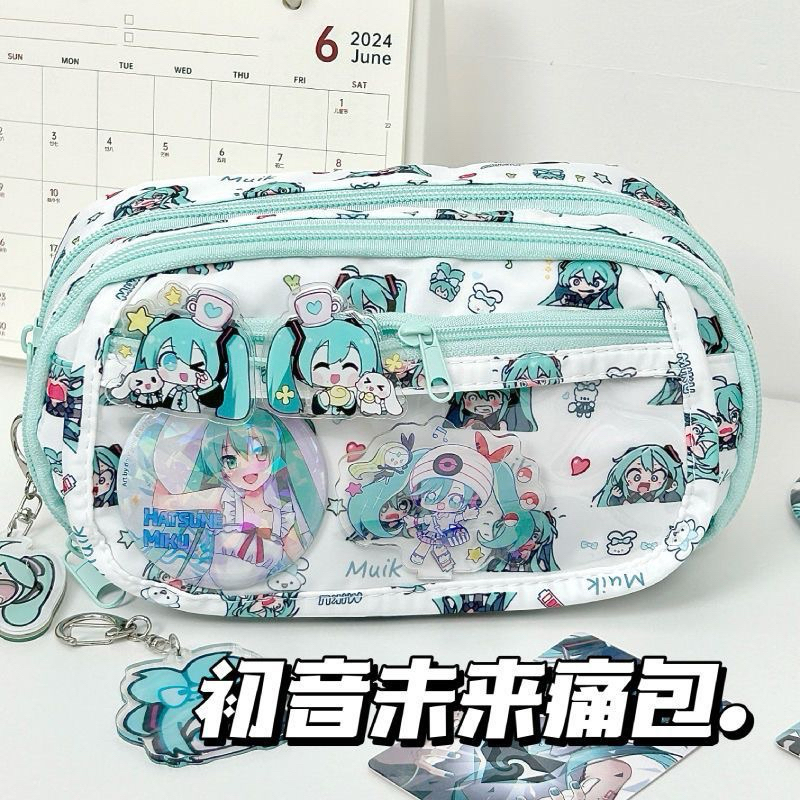 

[PREORDER] Tempat Pensil Miku Desain Transparan dengan Kapasitas Besar