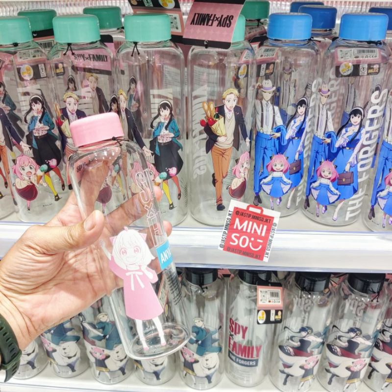 MINISO x SPY X FAMILY 🆕 Botol Minum Kaca SPY X FAMILY Collection (±500ml) PINK / BLACK / BLUE / GREE