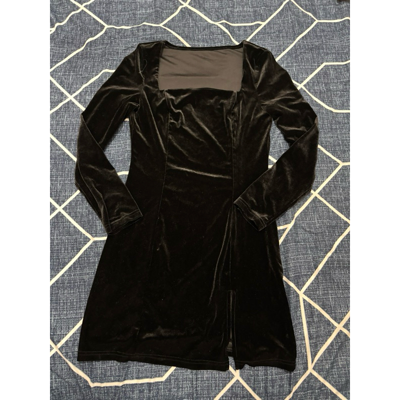 dress velvet atau bludru