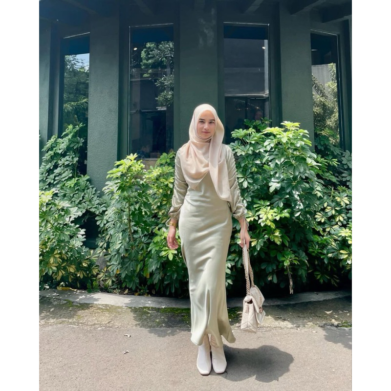 DRESS DARLA Silk Satin Serut Satin Long Dress Satin Serut Dress kodangan Elegan