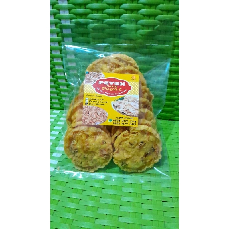 

peyek koin ikan rebon