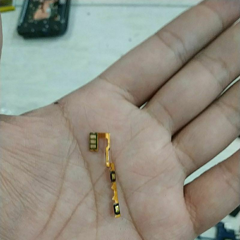 flexible volume bekas realme 7 pro