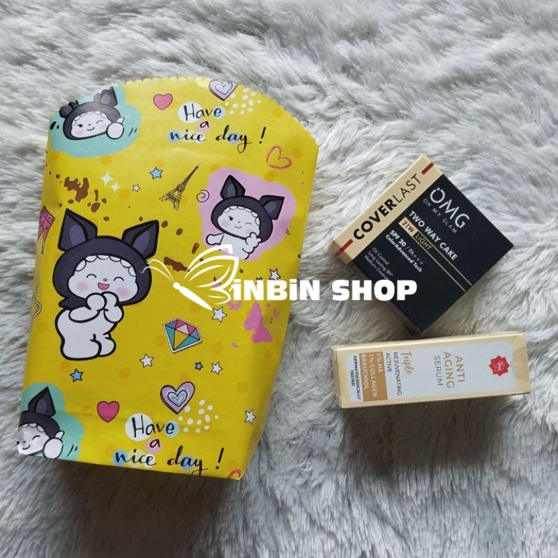 

Kantong Kado MINI Ukuran Souvenir, Kosmetik, Asesoris dll / Kertas Kado Instan