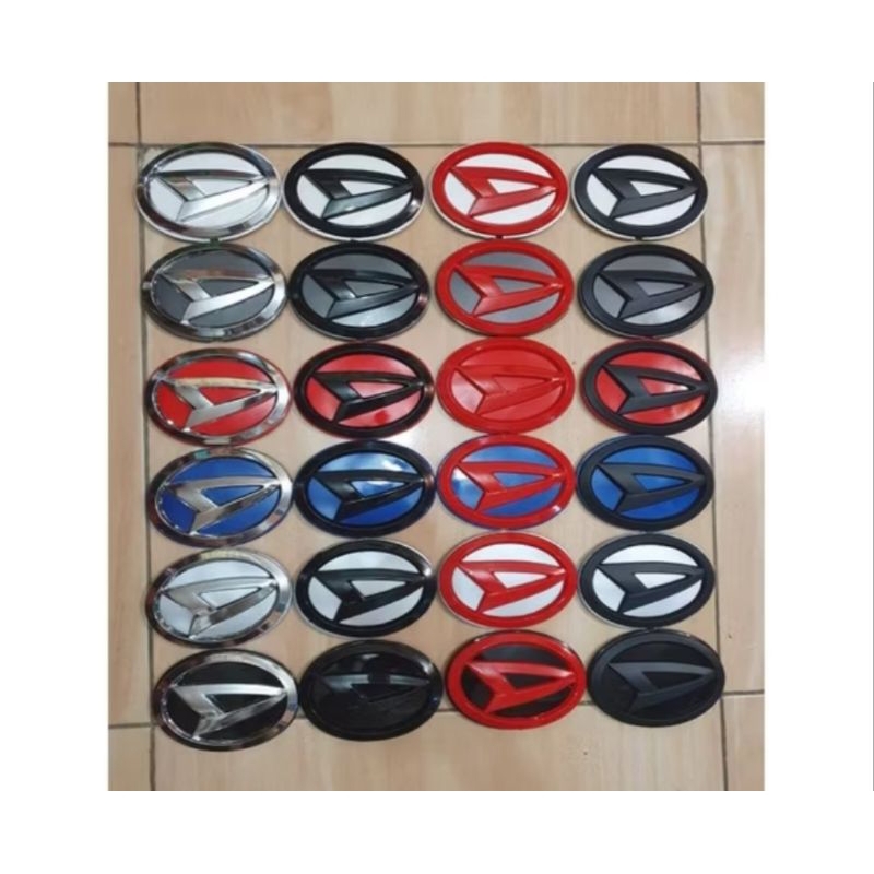 Emblem/Logo Tutup Cover Ban Serep Daihatsu Terios Kaki 4 2005-2014