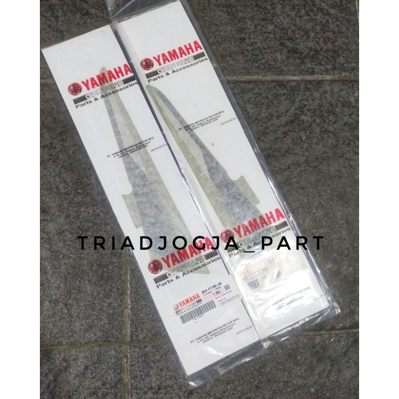 striping sticker graphic lis tutup aki yamaha rx king 2002 light grenish grey metallic LGGM6 origina