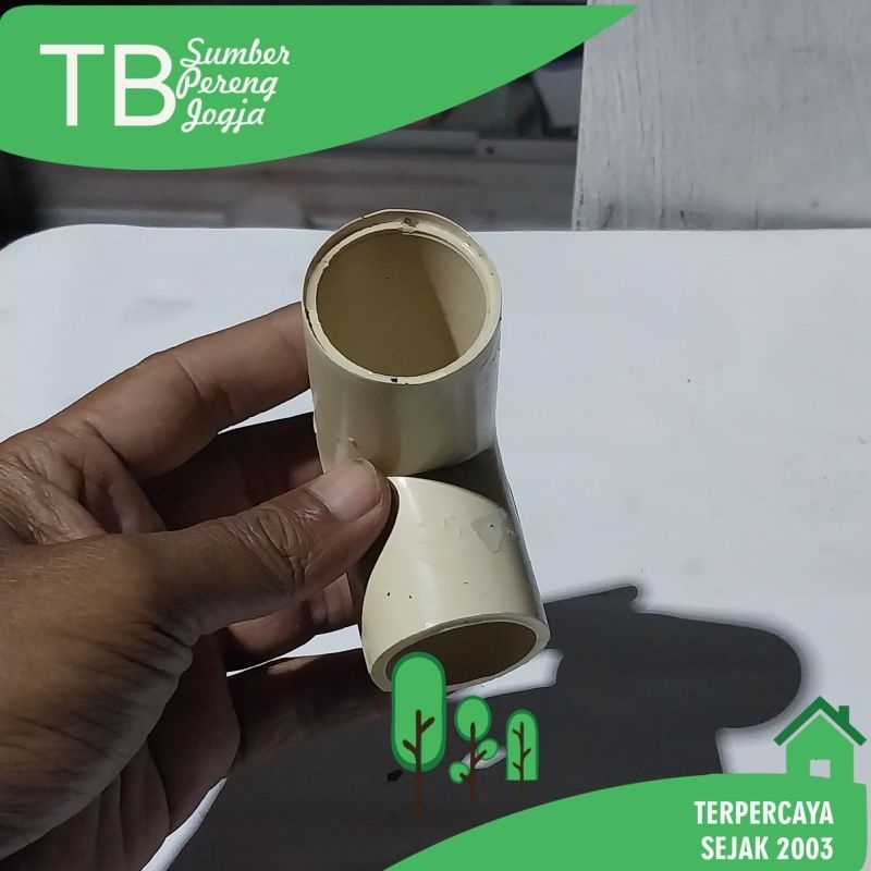 Elbow Pipa PVC AW Putih 1"