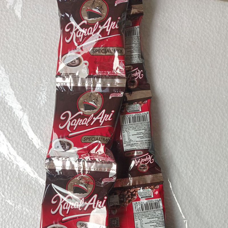 

kapal api rencengan 23 gram 1si 10 pis