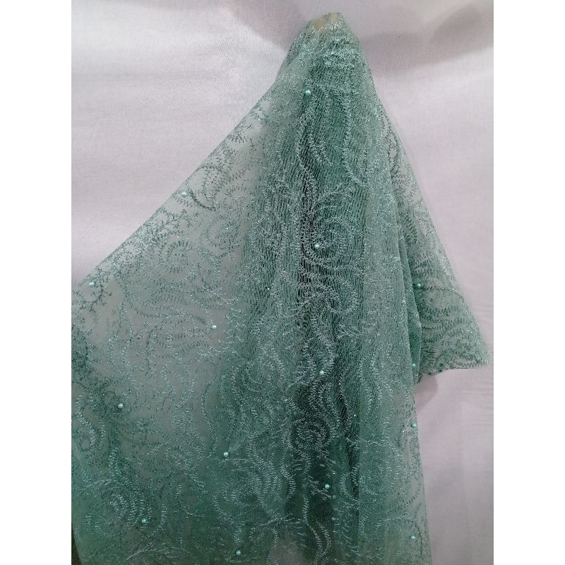 KAIN BROKAT METERAN / TILE MUTIARA